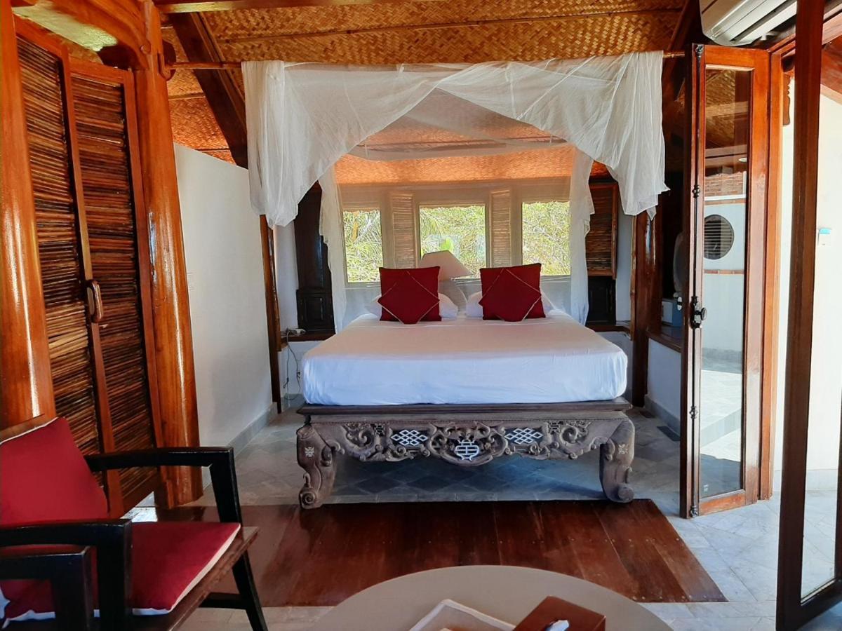 Villa Louise Hue Beach Boutique Hotel Rum bild