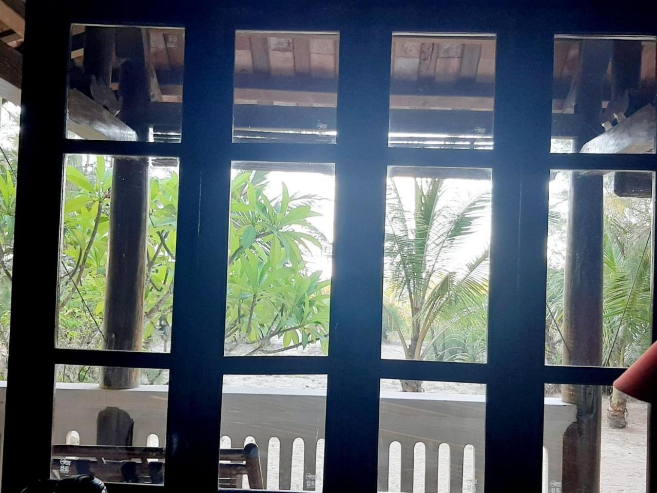 Villa Louise Hue Beach Boutique Hotel Exteriör bild