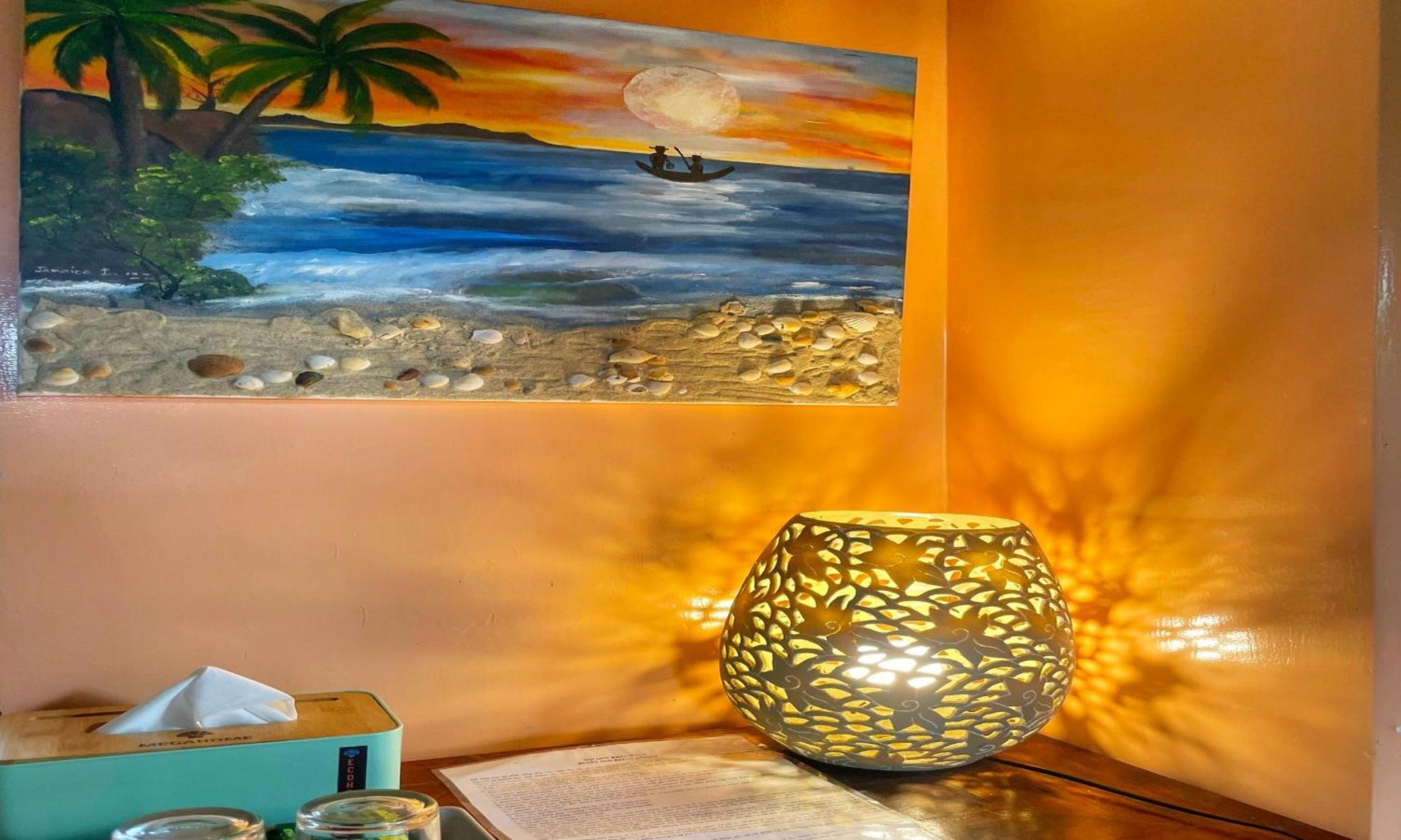 Villa Louise Hue Beach Boutique Hotel Rum bild