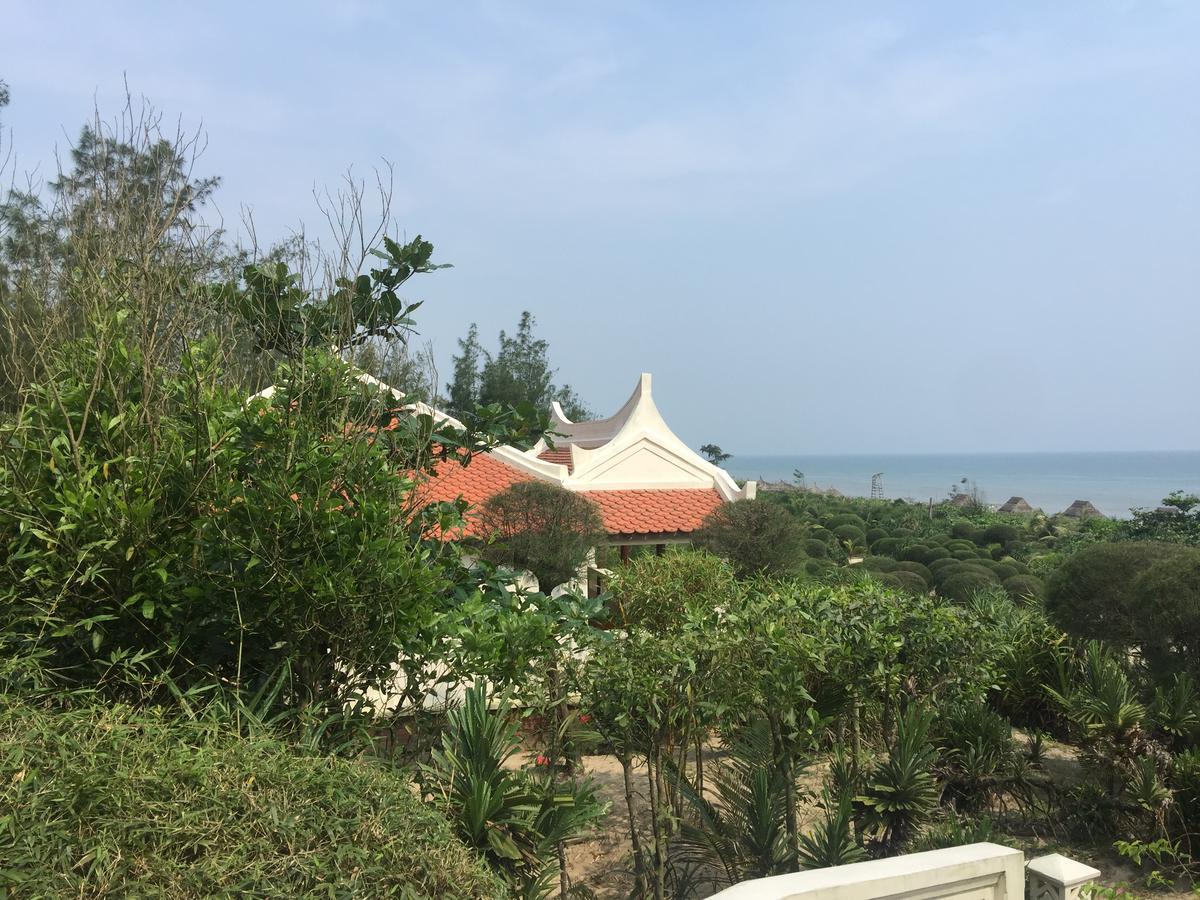 Villa Louise Hue Beach Boutique Hotel Exteriör bild