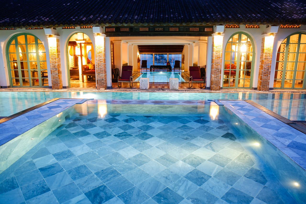 Villa Louise Hue Beach Boutique Hotel Exteriör bild