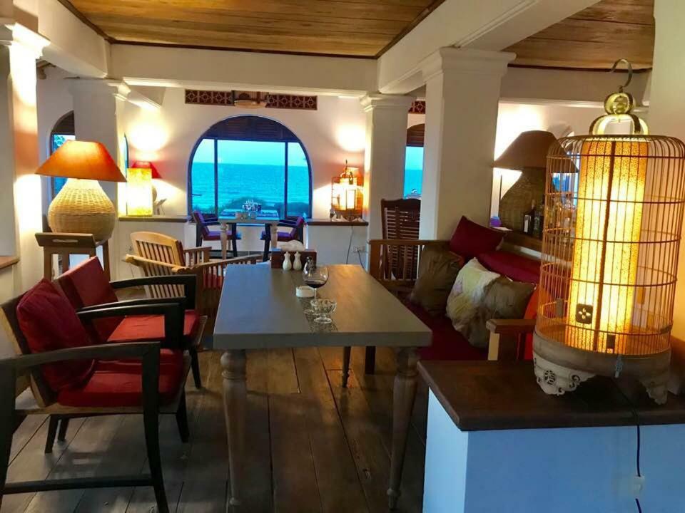 Villa Louise Hue Beach Boutique Hotel Exteriör bild